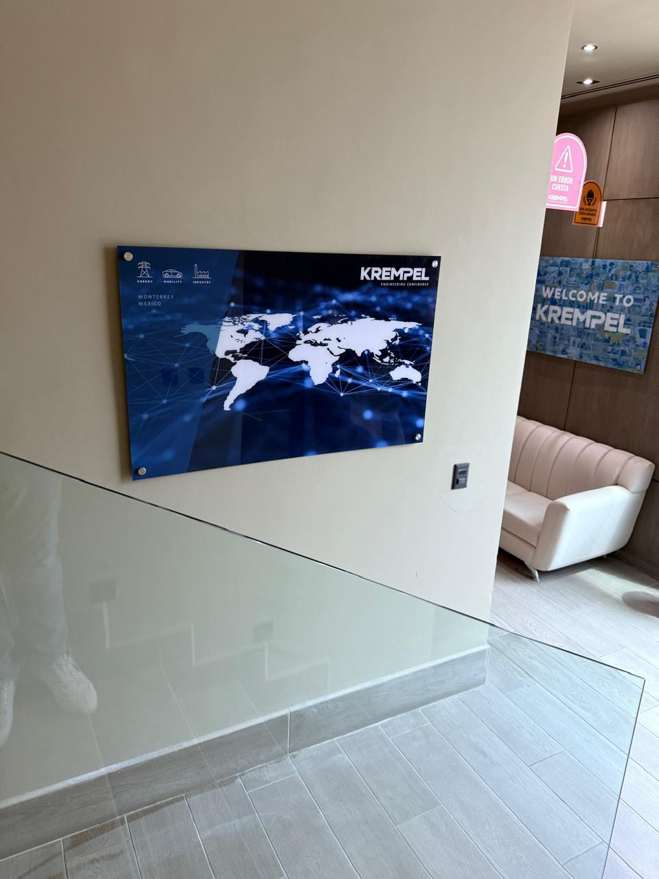 Imagen y señalamiento corporativo - Árbol Estudio 19