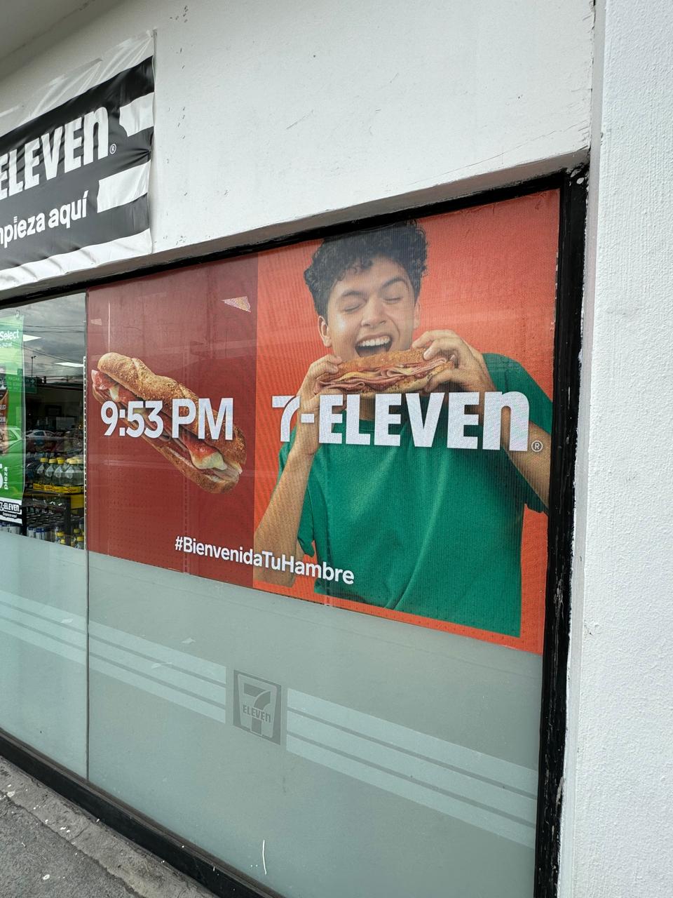 Publicidad exterior - Árbol Estudio 30