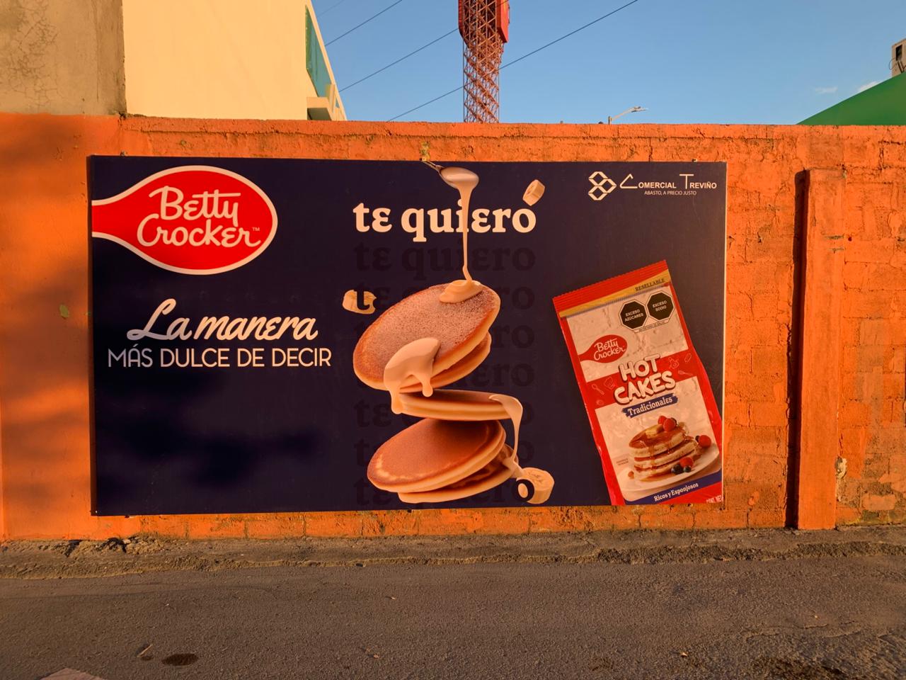 Publicidad exterior - Árbol Estudio 46