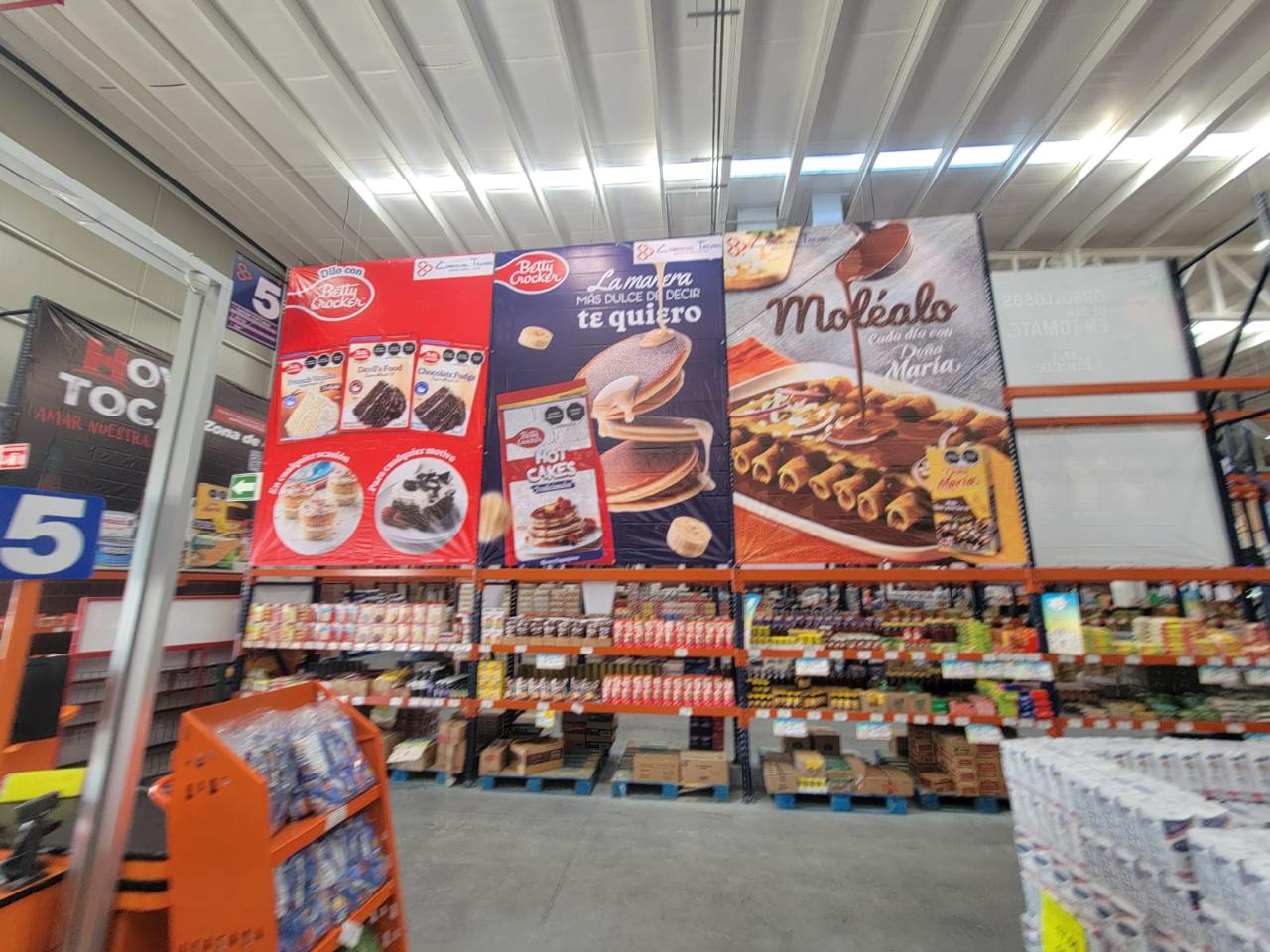 Publicidad en punto de venta - Árbol Estudio 46